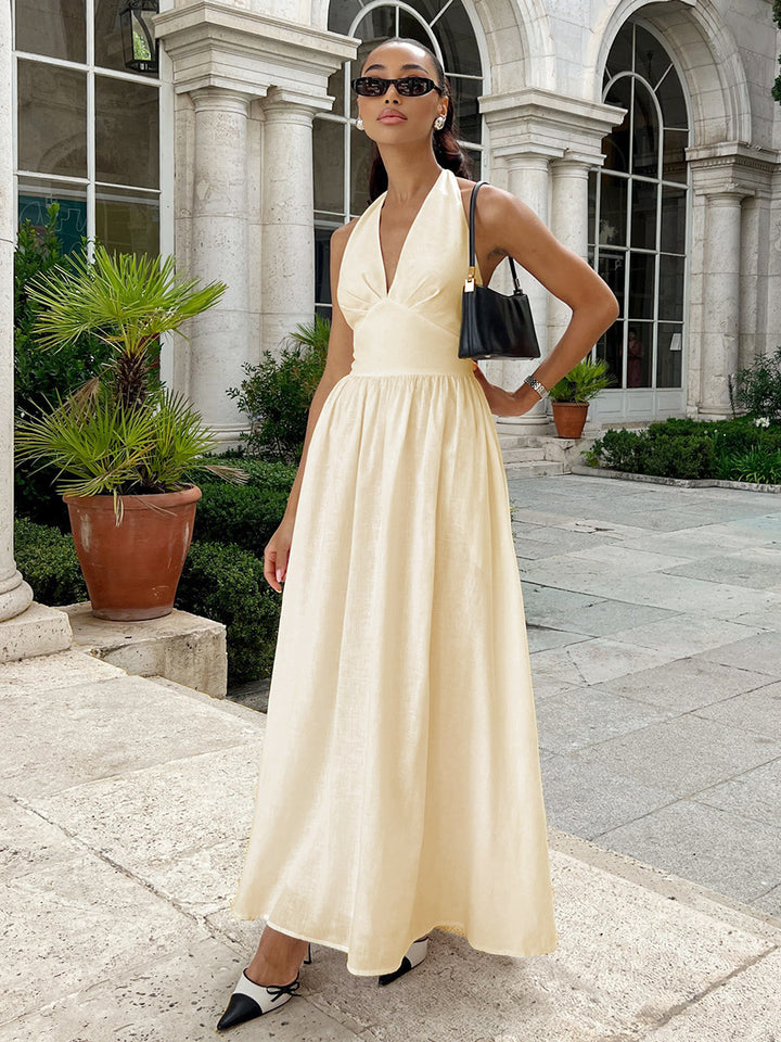 Elegant maxi dress for women with open back design and flowing skirt Lune London