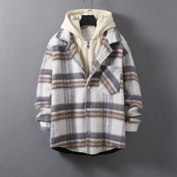 Casual checkered coat for women with soft lining and practical pockets Lune London