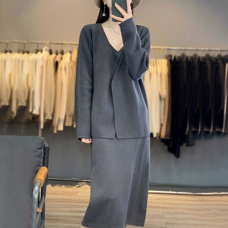 Ensemble tricot décontracté pour femmes avec décolleté en V et coupe asymétrique Chic & Stil