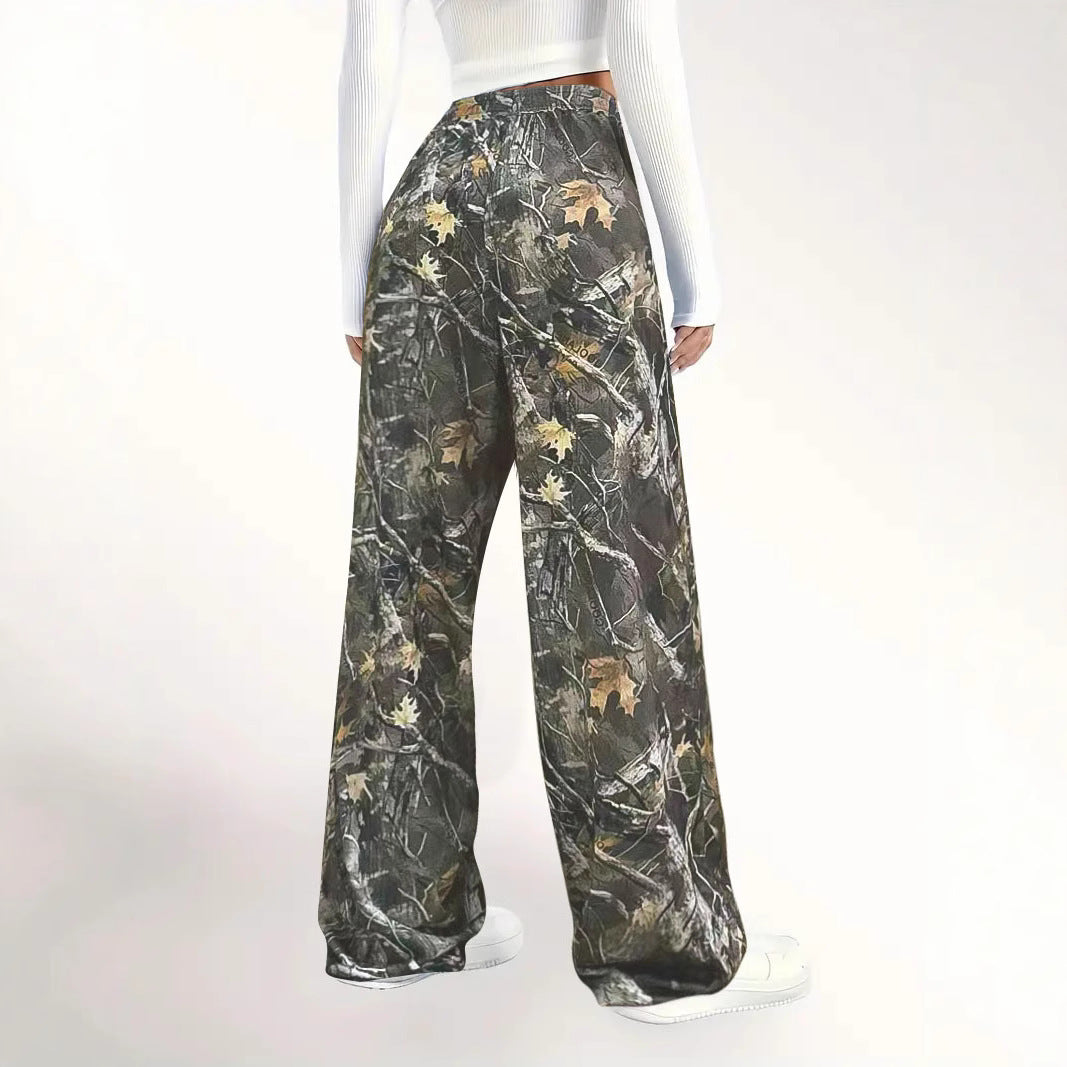 Ladies Camouflage Details Relaxed Fit Jogger Pants Lune London