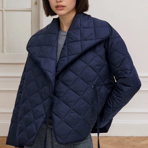 Lady quilted jacket with modern design and soft inner lining Lune London