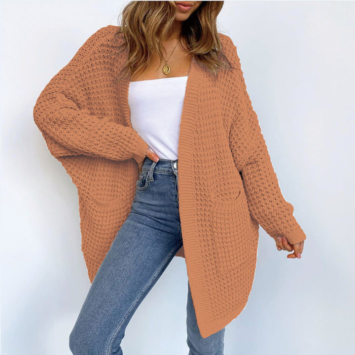 Thick knit jacket for women with a relaxed fit and practical pockets Lune London