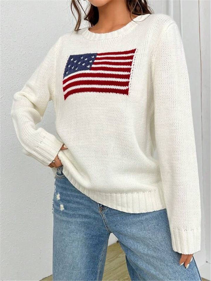 Casual cropped sweater for women with flag pattern and textured knit Lune London