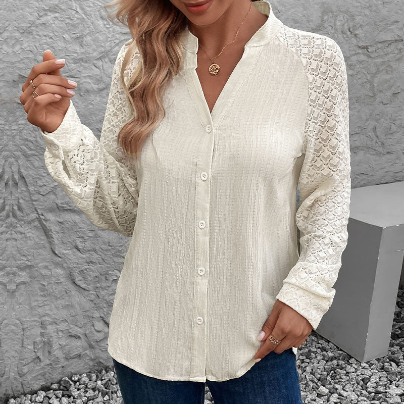Blouse for women with elegant lace sleeves and a high-quality structure Lune London