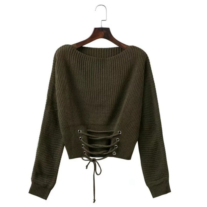 Casual knitted pullover for women with a deep V-neck and a decorative lace Lune London