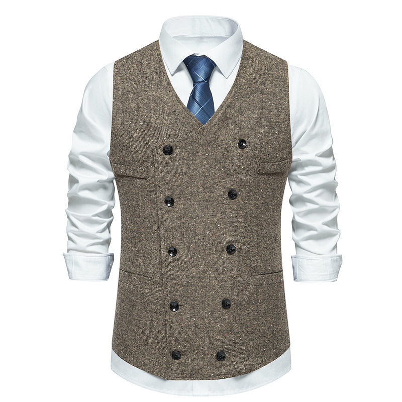 Elegant suit vest for men with double button design and practical pockets Lune London