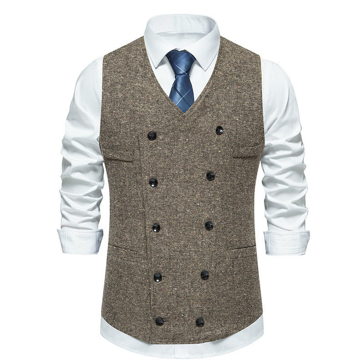 Elegant suit vest for men with double button design and practical pockets Lune London