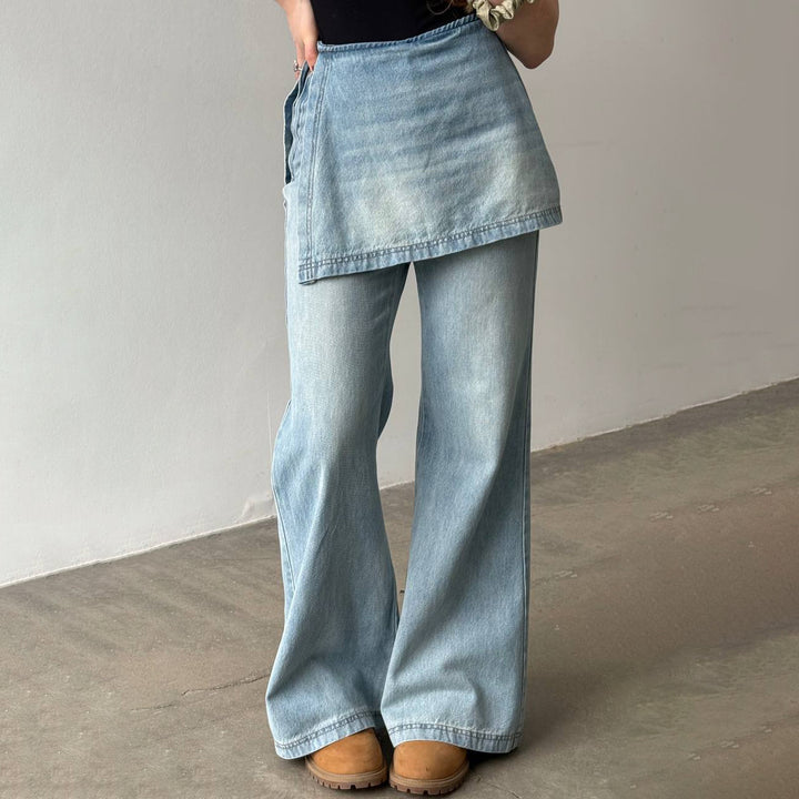 Destroyed casual jeans for women with asymmetric cut and wide leg Lune London