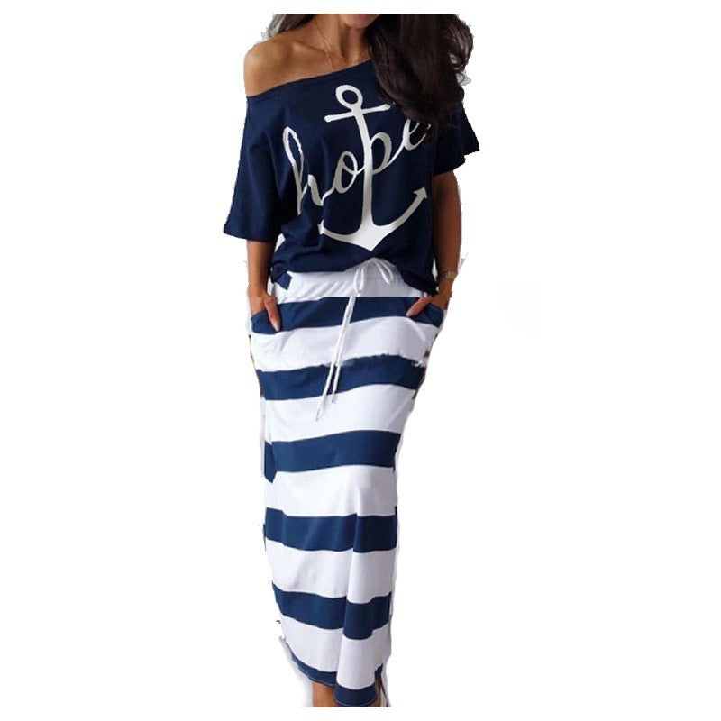 Tenue de plage élégante pour femmes avec top à épaules dénudées et jupe à longueur de hanches Chic & Stil