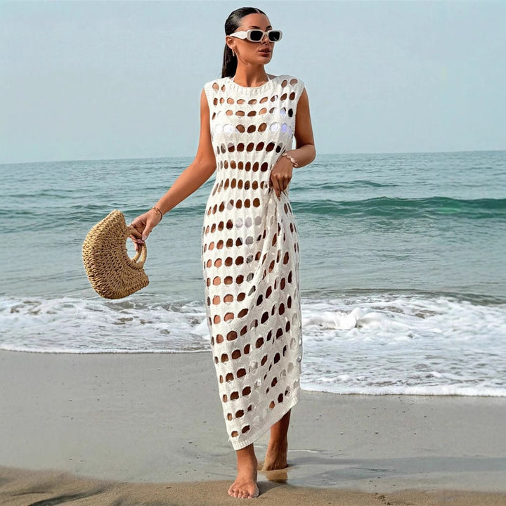Maxi dress for women with delicate lace pattern Lune London