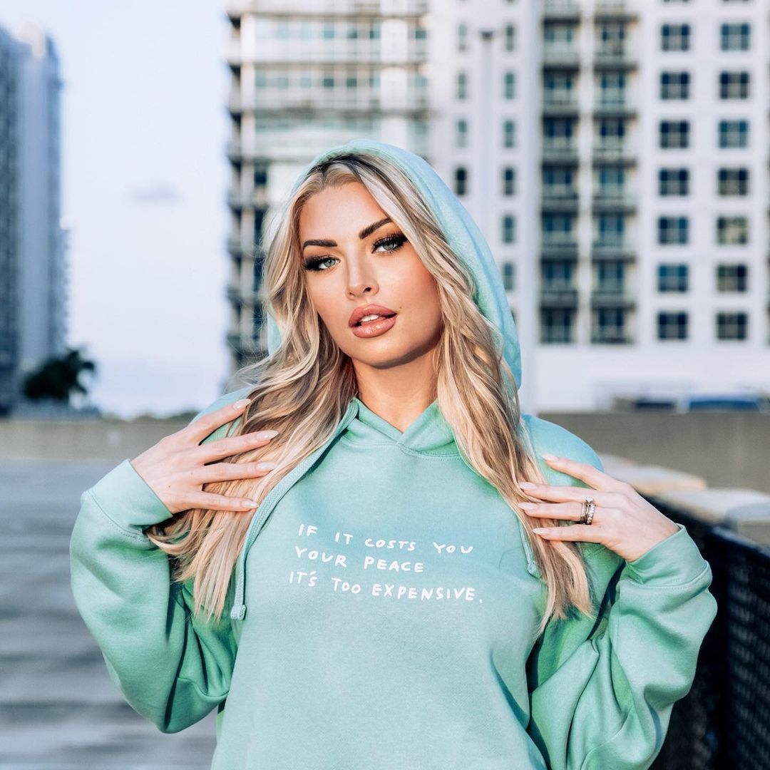 Women's hoodie with inspiring motif Lune London