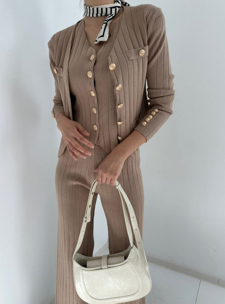 Elegant knitted set for ladies with chic and stylish button details