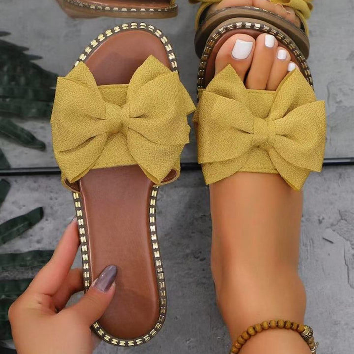 Women's Slippers with Decorative Bow Design and Non-Slip Sole Lune London