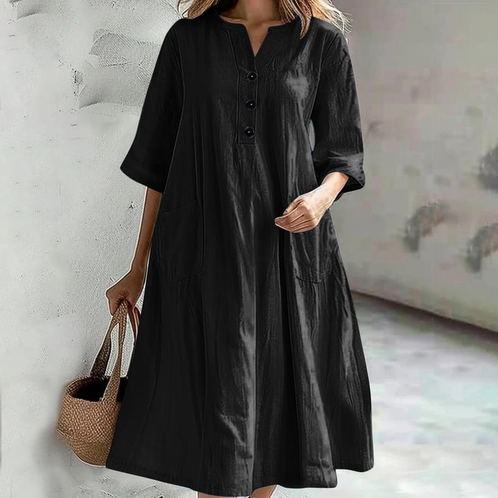 Casual cotton dress for women with button placket and practical pockets Lune London