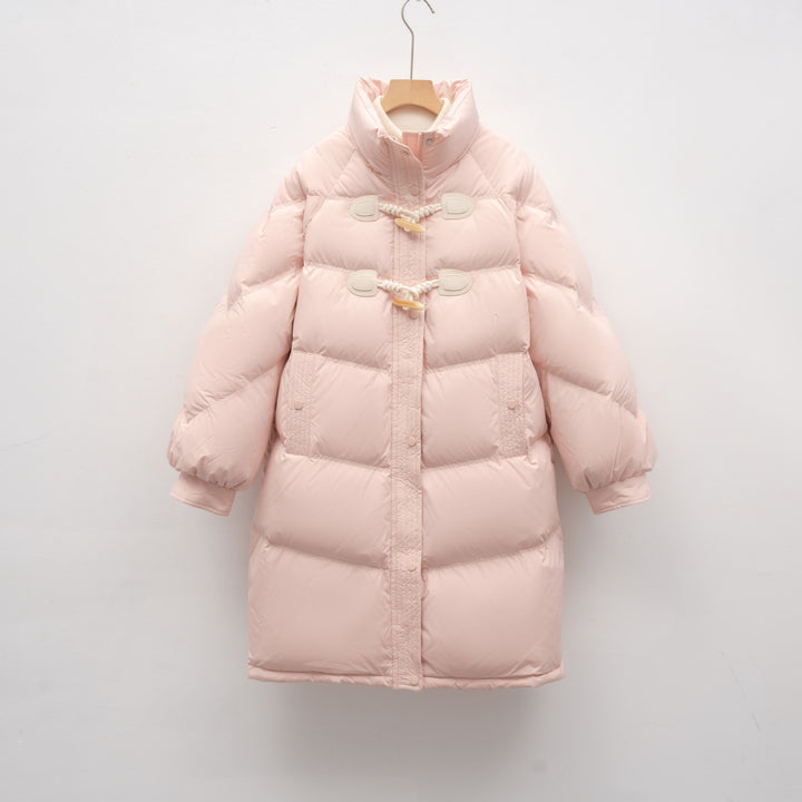 Elegant long coat for women with integrated buttons and a voluminous cut Lune London