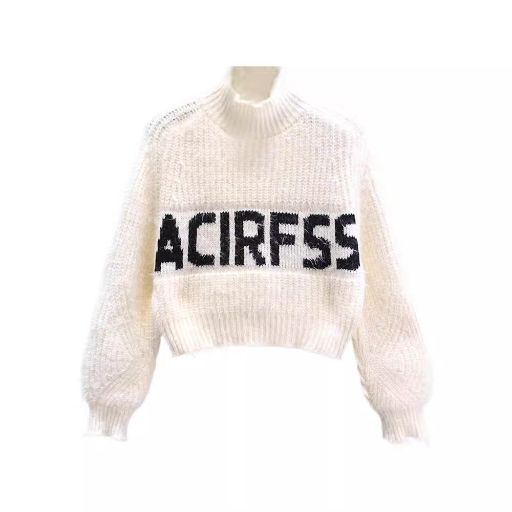 Chunky knit high neck sweater for women with a graphic pattern Lune London