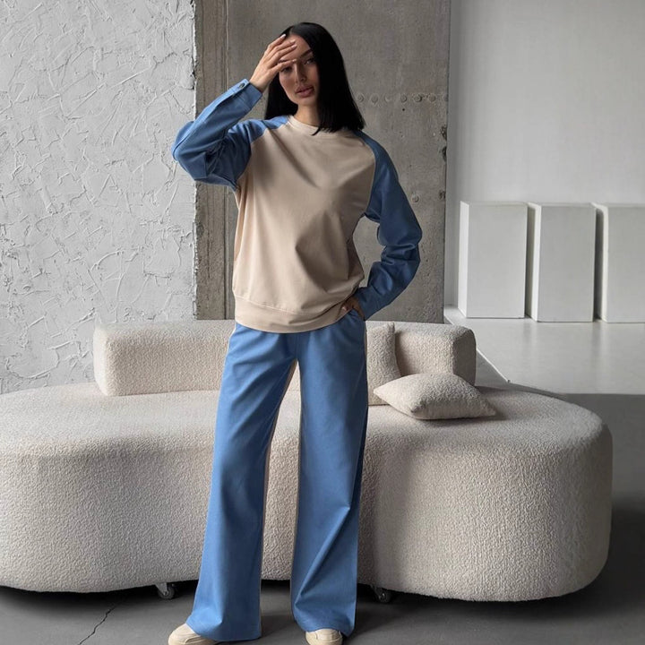 Sport leisure set for women with contrasting sleeves and soft materials Lune London