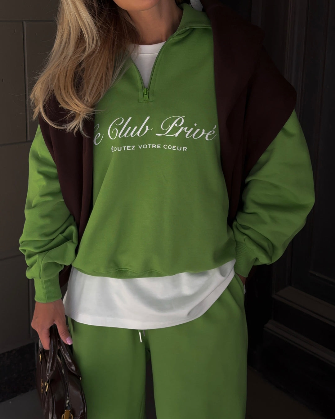 Sporty streetwear set for women with a casual hoodie and a loose fit Lune London