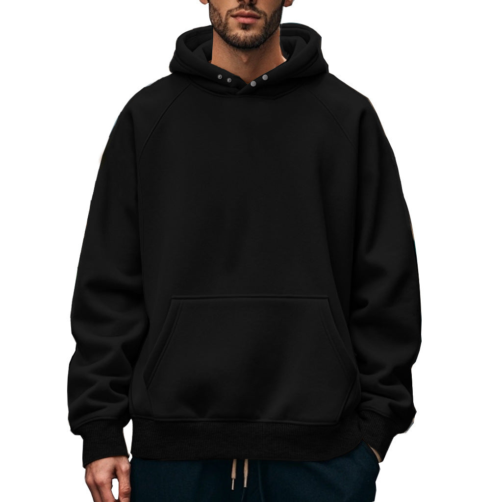 Comfortable hoodie for men with side pockets and kangaroo pocket Lune London