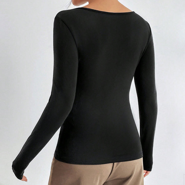 Women's body with seductive V neckline and sophisticated straps Chic & Stil