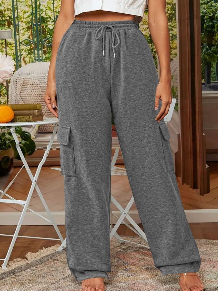 Women’s cargo pants with a relaxed fit and elastic waistband Lune London