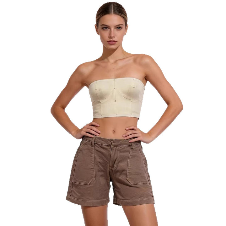 Women Casual Summer Shorts with Side Pockets and Comfortable Fit Lune London