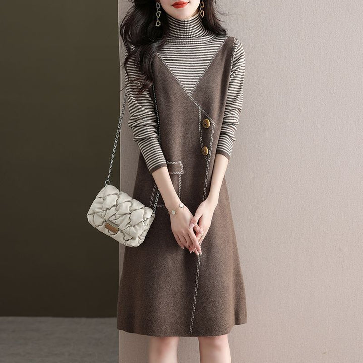 Robe portefeuille pour femmes avec détail de bouton latéral Chic & Stil