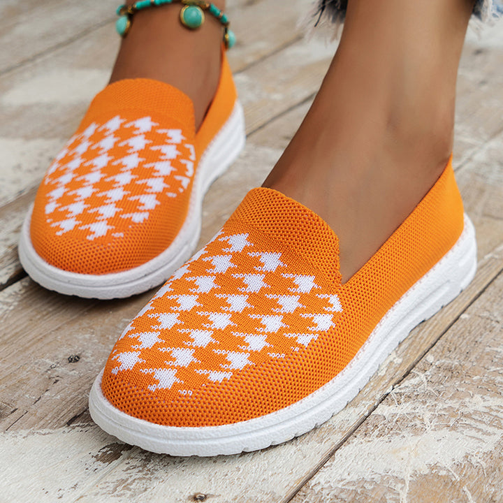 Comfortable slip-on sneakers for women with a modern houndstooth pattern Lune London