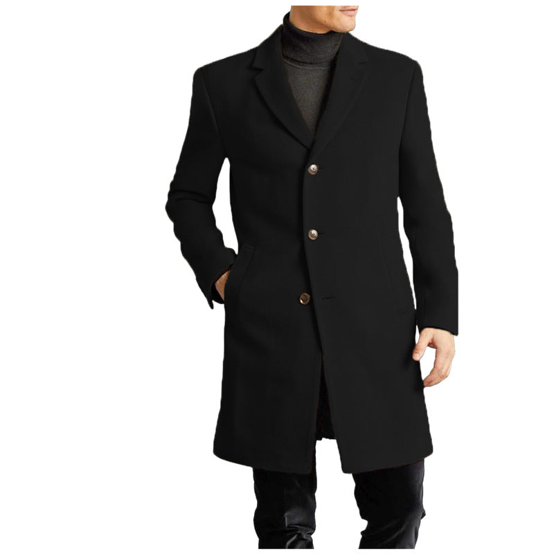 Elegant long coat for men with a modern cut and practical pockets Lune London