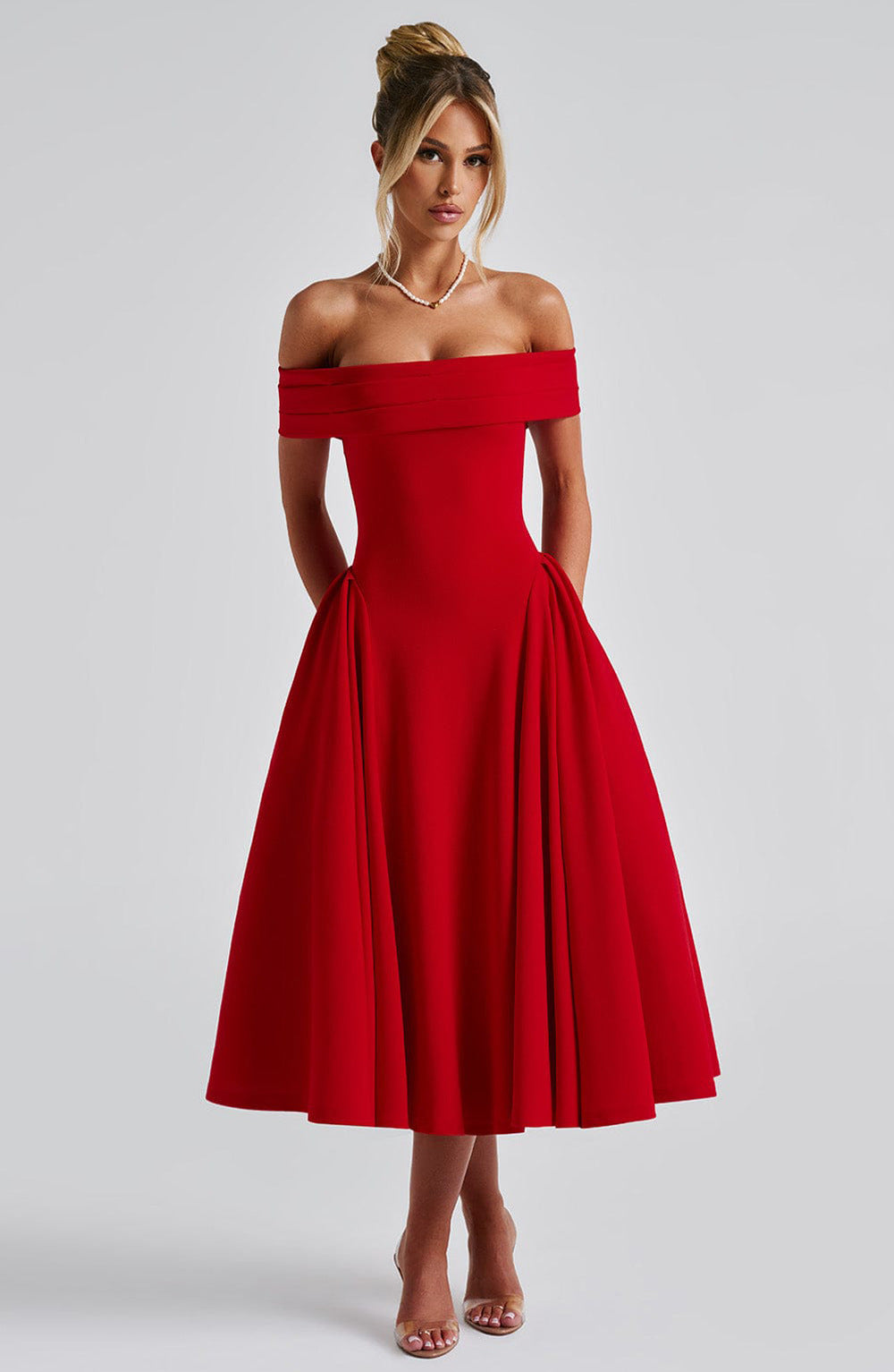 Women's Elegant Evening Dress with Strapless Design and Voluminous Skirt Lune London