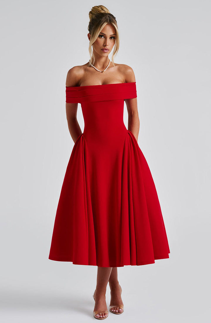 Women's Elegant Evening Dress with Strapless Design and Voluminous Skirt Lune London