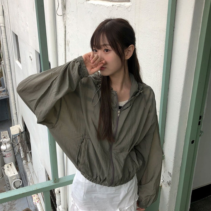 Veste de transition légère pour femmes avec poche kangourou Chic & Stil