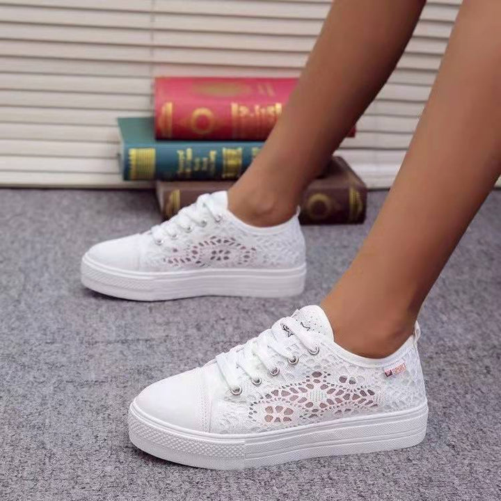 Women’S Sneakers with Delicate Lace Pattern and Non-Slip Sole Lune London