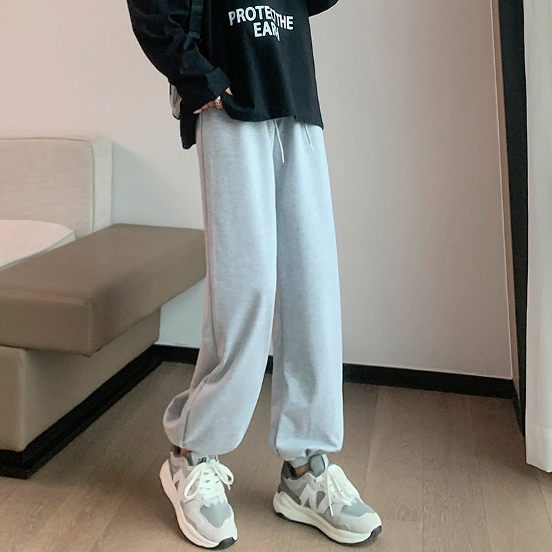 Ladies Comfortable Sweatpants with Elastic Cuffs Chic & Stil