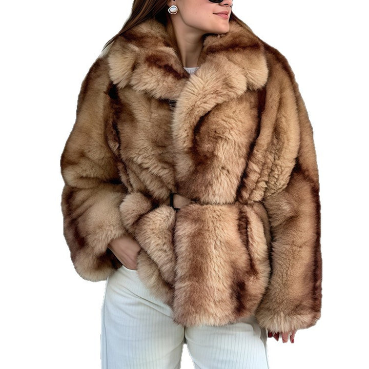 Ladies Luxurious Faux Fur Jacket with Elegant Lune London