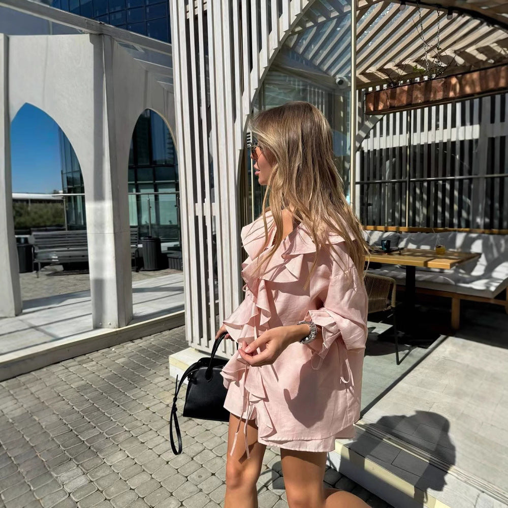 Trendy ruffled blouse for women with a casual fit and Lune London shorts