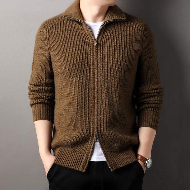 High-quality wool turtleneck sweater for men Lune London