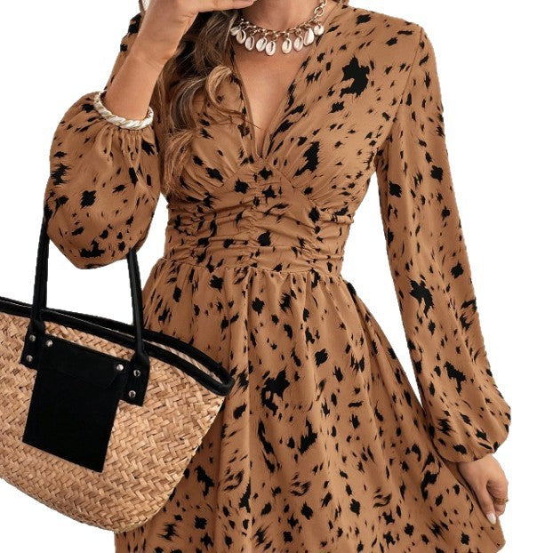 Robe mini femme avec manches bouffantes et volants Chic & Stil