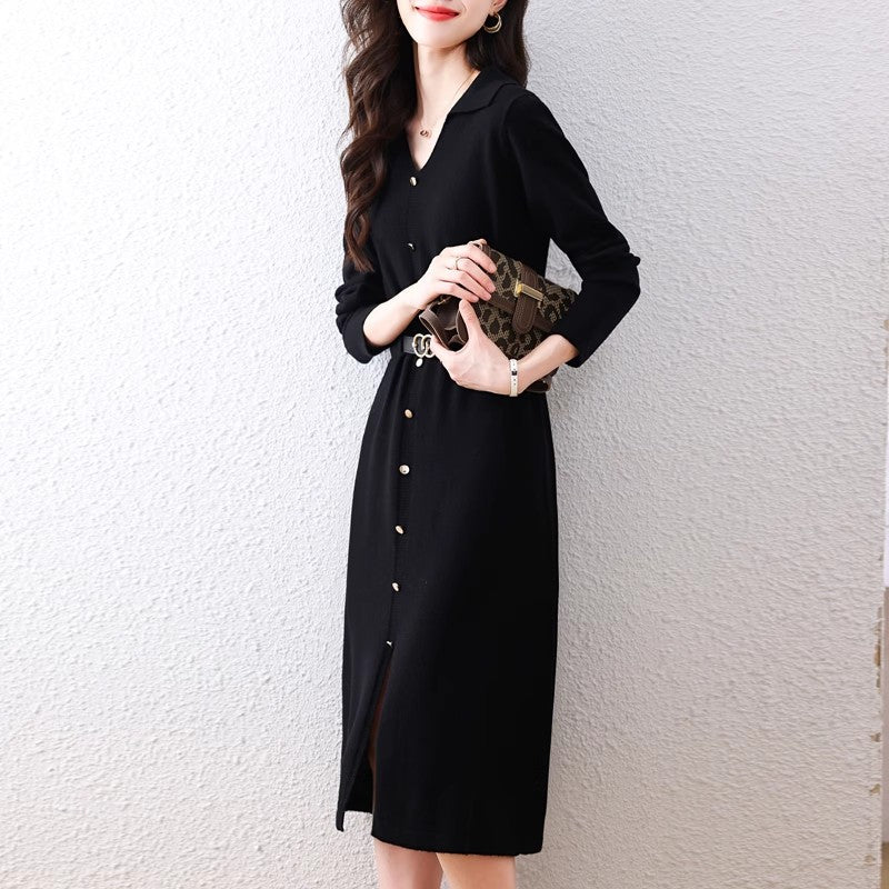 Robe midi élégante pour femme avec design à boutons et coupe ajustée Chic & Stil