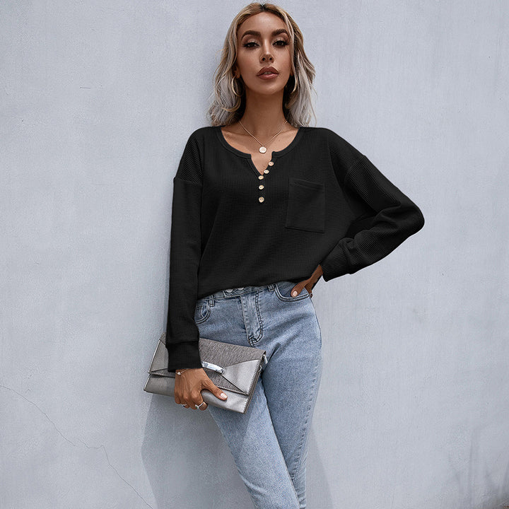 Casual long sleeve T-shirt for women with button placket and chest pocket Lune London