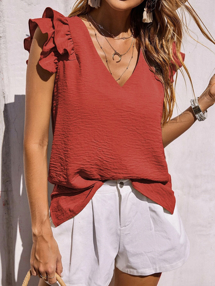 Summer blouse for women with trendy finishes and ruffles Lune London
