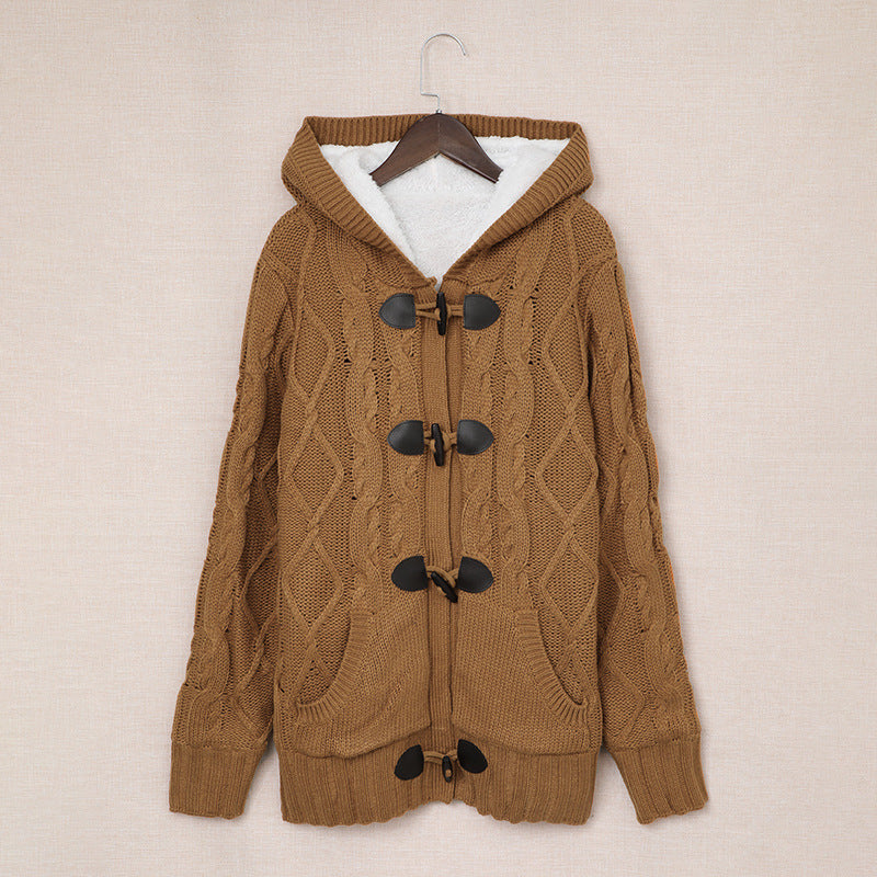 Cardigan pour femmes avec col haut et détails confortables de boutons Chic & Stil