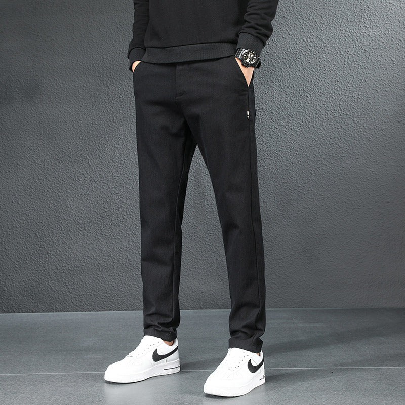 Comfortable and stylish leisure pants for men Lune London