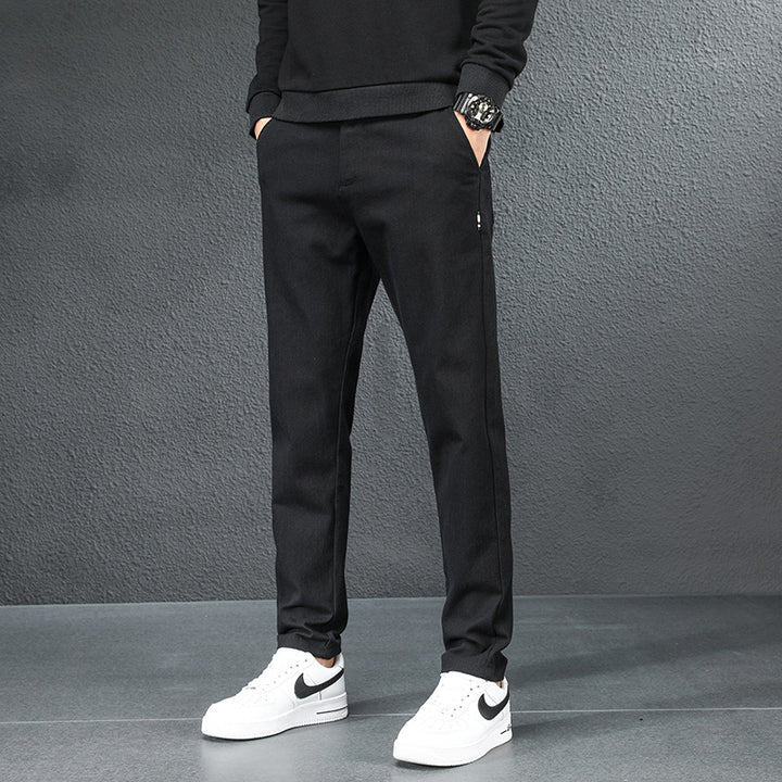 Comfortable and stylish leisure pants for men Lune London