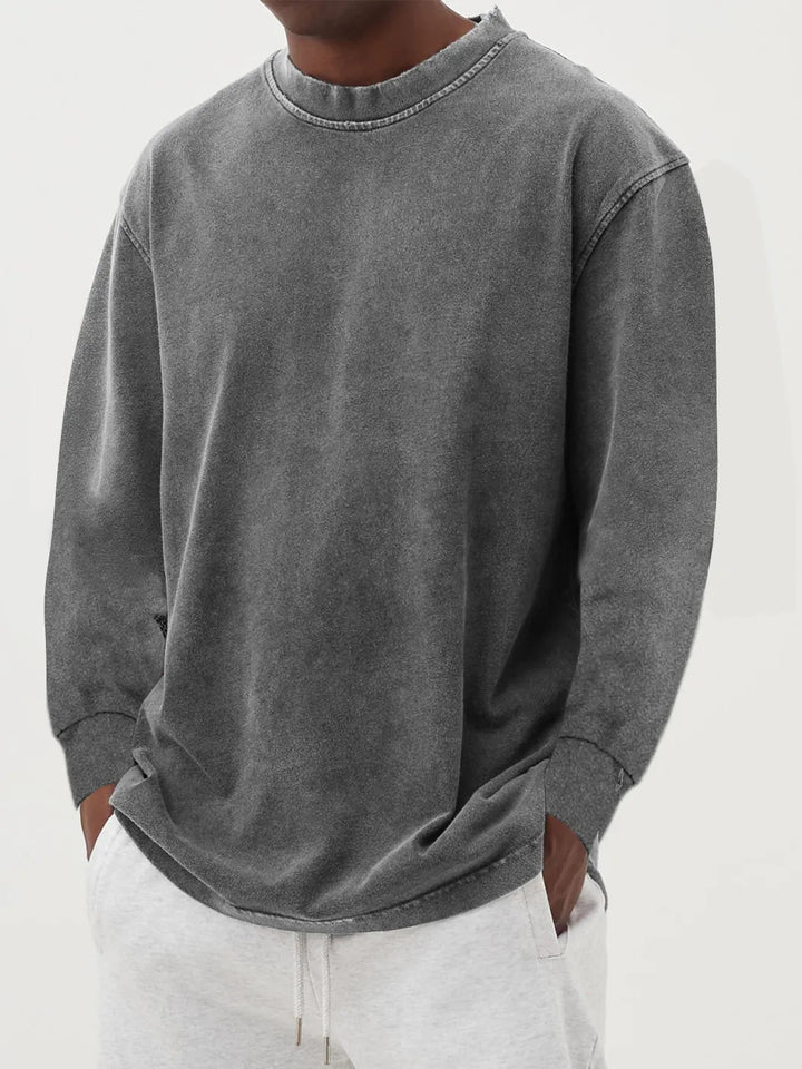 Casual oversized sweater for men in pleasant cotton blend Lune London