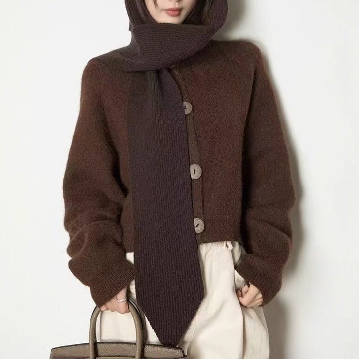 Ladies comfortable cardigan with large buttons and a high collar Lune London