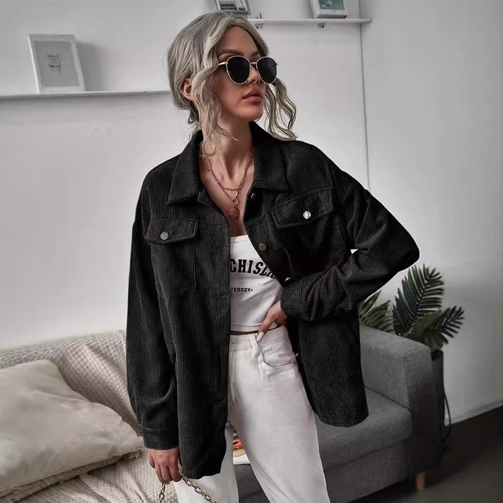 Corduroy jacket for women with a modern cut and practical pockets Lune London
