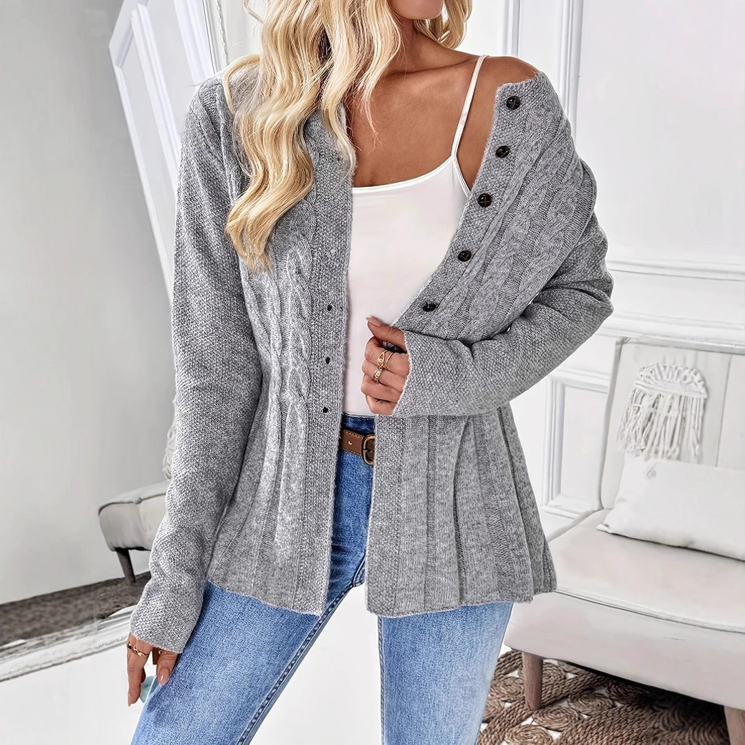 Cardigan féminin avec une structure de câble unique et des détails de boutons modernes Chic & Stil