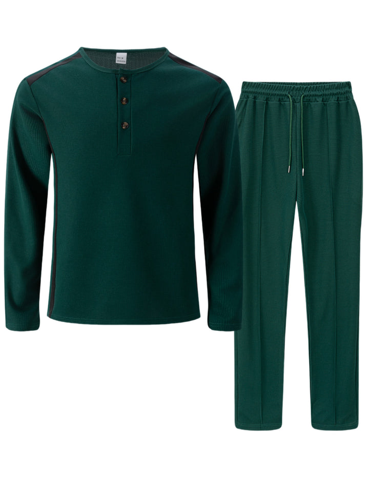 Men's leisure suit with an elegant Henley top and comfortable jogger pants Lune London