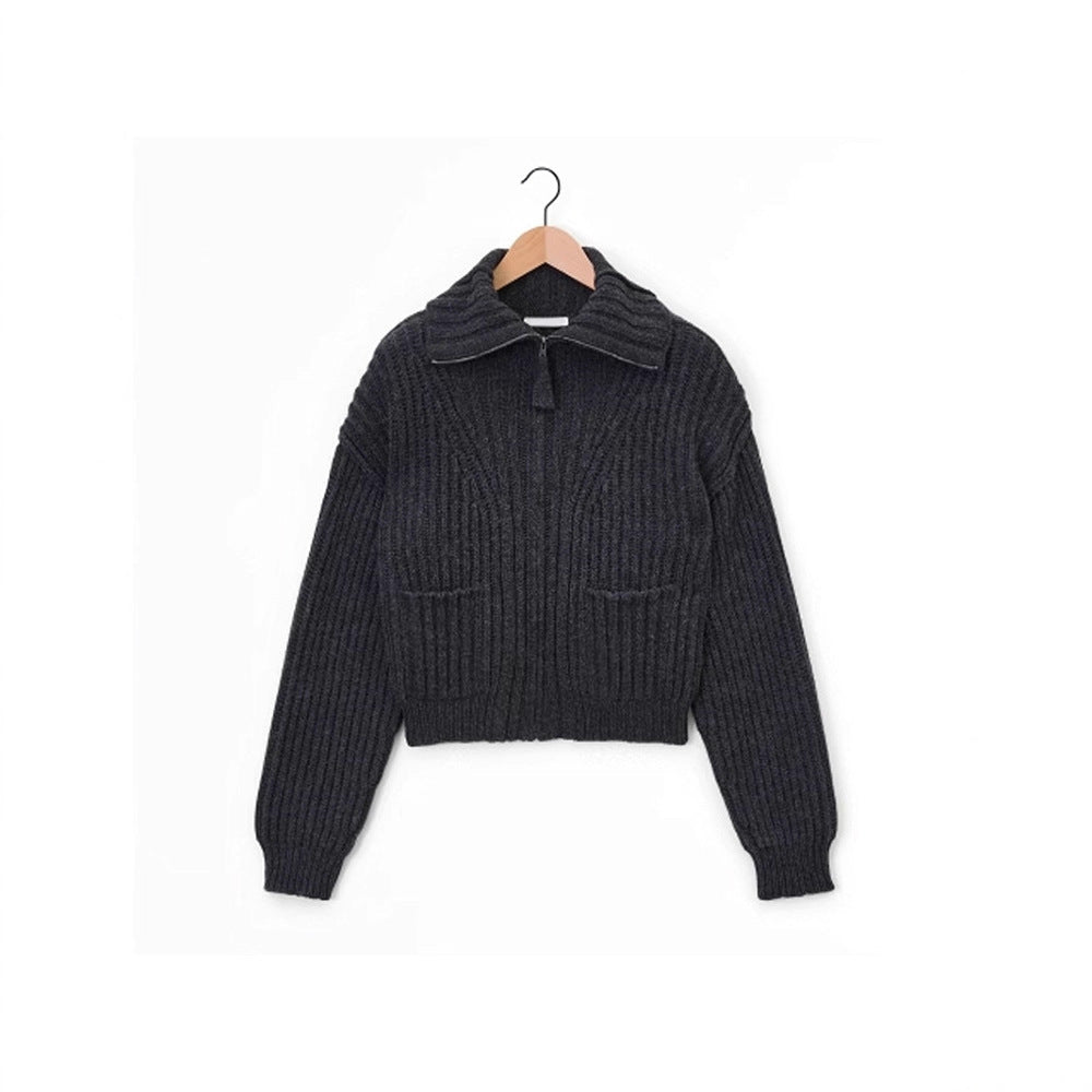 Pull en tricot épais pour femme avec col haut et poches pratiques Chic & Stil